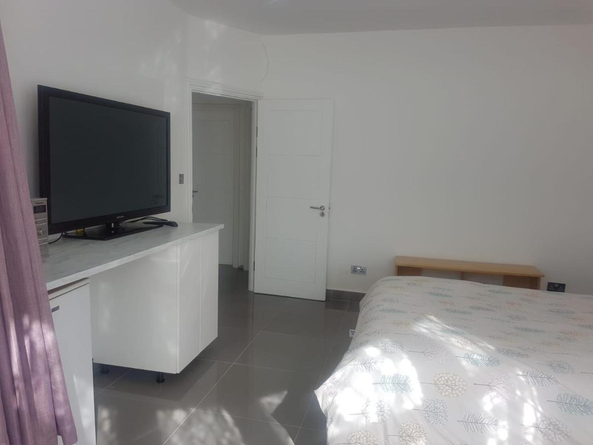 Stunning Double Room In Harrow Wembley - Khoob House ロンドン エクステリア 写真